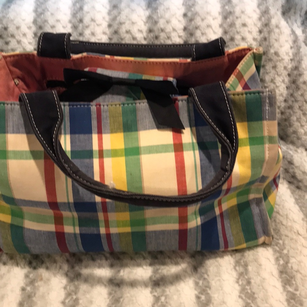 Hand bag